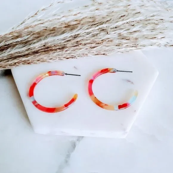 7/$35 Multi Color Acrylic C Hoop Earrings - Picture 4 of 7